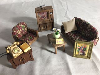 Calico Critters/sylvanian Families Living Room Furniture With Tv