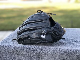 Wilson A2000 Baseball Glove OTIF 11.  5” Rare 100 Year Anniversary Barely 2