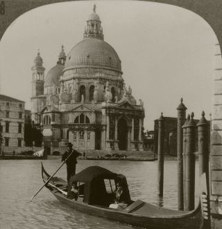 Keystone Stereoview Of A Gondola In Venice,  Italy From Rare Boats Set 1930 