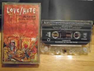 Rare Oop Love/hate Cassette Tape Black Out In The Red Room Ratt Quiet Riot Rock