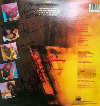 Ratt Out Of The Cellar Lp Vinyl Autographed Promo Very Rare