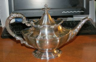 Reed & Barton Victorian Silverplate 32 Oz Teapot 6205 Euc
