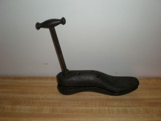 Primitive Antique Cobbler Shoe Stretcher Last Shoemaker Tool Metal Cast Iron