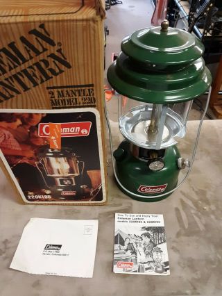 Vintage 1979 Coleman Green Dual Mantle Lantern Model 220k195 Papers & Box Ec