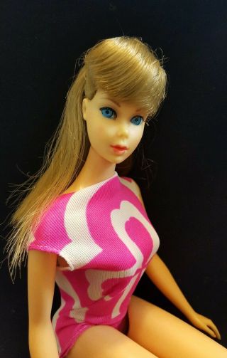 Vintage 1160 Silver Ash Blonde Twist N Turn Tnt Barbie In Swimsuit
