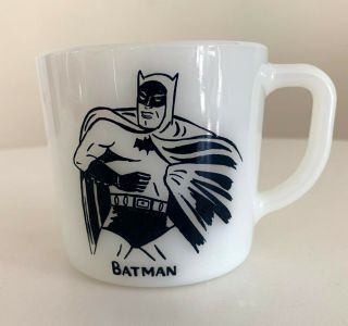 RARE Vintage Batman 1966 Westfield superhero milk glass mug. 3