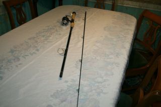 Vintage True Temper 638 Uni - Spin Fishing Rod