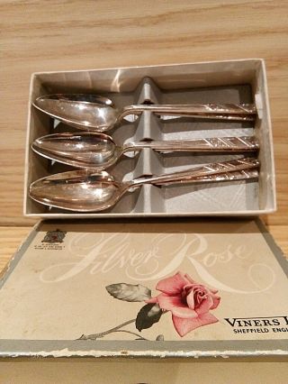 Viners Of Sheffield Set 6 Grapefruit Spoons Silver Plated.  Circa 1950s Boxed