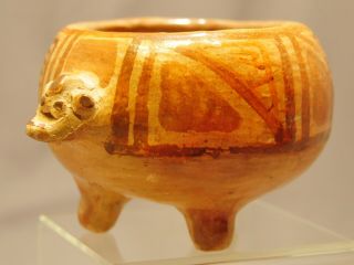 Ancient Pre Columbian Narino Footed Anthropomorphic Bowl Pot