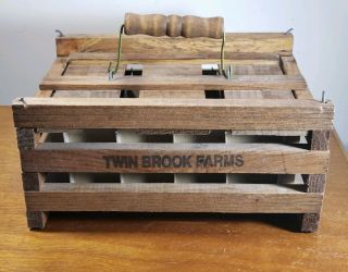 Antique Twin Brook Farms Garland Maine Wooden Egg Mini Carrier Crate Rare