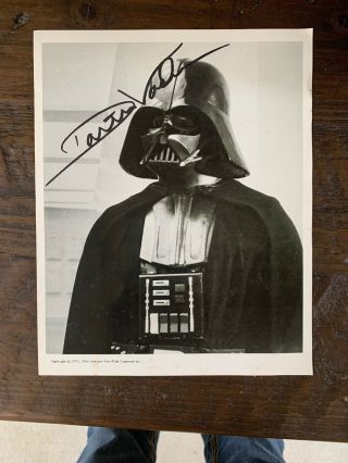 Press Photo 1977 Star Wars Darth Vader Signed Rare 20th Century Fox