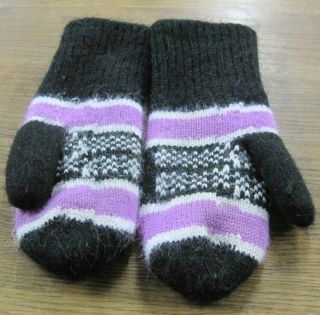 Vintage Arctic Cat knit mittens black/pink scarce 3