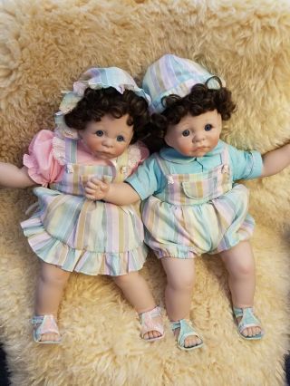 Lee Middleton " First Moments " Twins,  Boy And Girl Dolls,  Vintage
