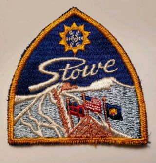 Vintage Stowe Embroidered Cloth Ski Patch Vermont Skiing