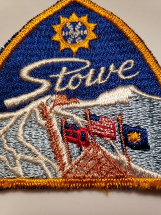 Vintage Stowe Embroidered Cloth Ski Patch Vermont Skiing 2