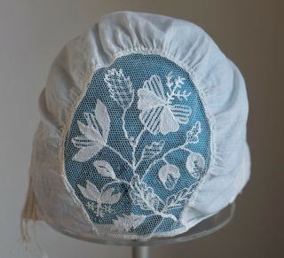 Antique 19th Century Muslin And Needlerun Lace Baby Bonnet / Cap