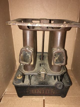 Vintage Union Sad - Iron Heater Gardner,  Mass.  Antique Kerosene Oil Warmer Stove