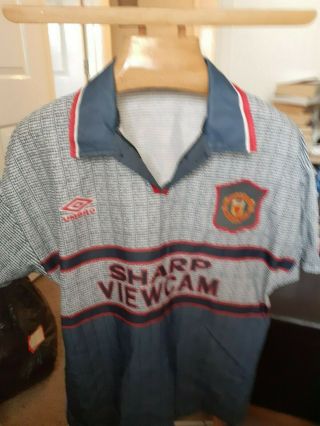 Rare Old Manchester United Away 1995 Football Shirt Size Medium