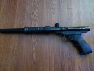 PMI Traccer vintage pump paintball marker.  Stock class rare co2.  Shoots and work 3