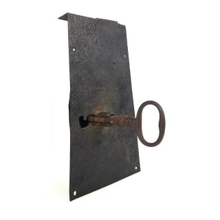 Interesting Antique 18th Century Cast Metal Door Lock And Key |113