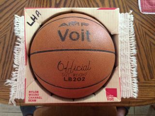 Vintage Voit Amf Lb 202 Official Size & Weight 1970s Basketball.  Rare