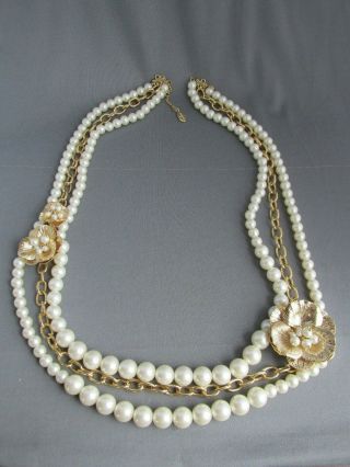 Vintage Ann Taylor Gold Tone 3 Strand Cream Faux Pearl Flower Elongated Necklace