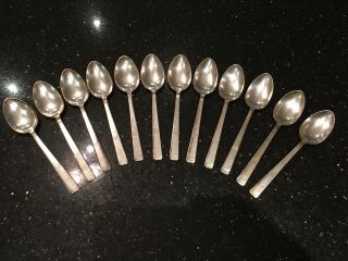 Set Of 12 X 7.  5 " Silver Plate Walker & Hall Art Deco Dessert Spoons Nile Pattern