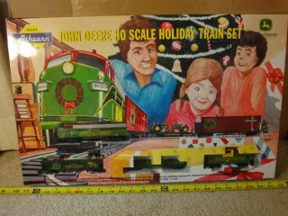 Rare Athearn John Deere Tractor Ho Christmas Holiday Train Set.
