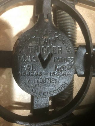 Rare Mississippi Stamping Two Trigger Vintage Trap Newhouse Era Collector