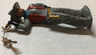 ANTIQUE 1930s ARCADE CAST - IRON TOY 3.  5” WESTERN COWBOY with LASSO 3