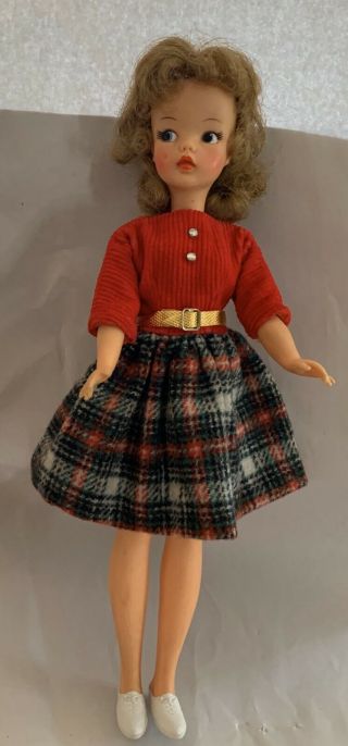 Vintage Ideal Toy Corp.  Tammy Doll With Some Outfits 2