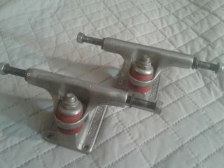 Rare Vintage Independent Early Stage Freestyle Skateboard Trucks - 6 5/8 "