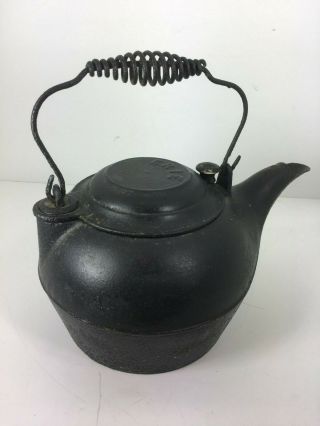Antique Cast Iron Erie 7 Kettle Tea Coffee Pot Pre - Griswold