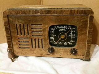 Vintage Zenith Model 6d538 Wooden Table Top Antique Radio With Deco Look