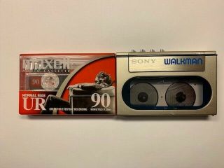 Vintage Sony Walkman WM10 comes with Rare Belt Clip and Audio Cassette 2