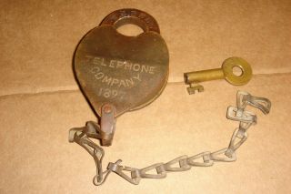 VINTAGE 1897 N.  J BELL TELEPHONE CO.  PADLOCK RARE ANTIQUE LOCK WITH CHAIN & KEY 3