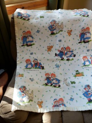 Vintage Raggedy Ann and Andy Baby Crib Blanket Quilt TOO CUTE & OLD PIECE 2