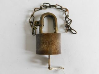 Antique U.  S.  American Padlock with Key & Chain 2