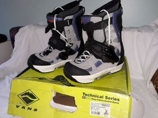 Rare Vans Technical Series - Switch Compatible,  Step - In Snowboard Boots Men 