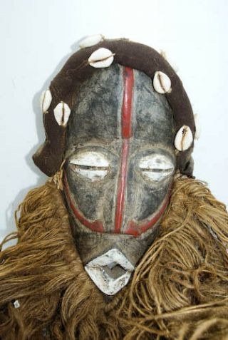 Vintage Primitive African Wood & Shells Tribal Mask
