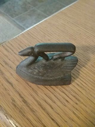 Antique Miniature Swan Sad Iron Cast Iron Salesman Sample Vintage Toy