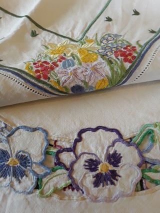 Vintage Hand Embroidered Tablecloth,  1 Other Linen Vgc Floral Art Deco