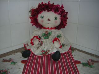 Primitive Raggedy Ann Doll 16 In.  Christmas Annie With Table Runner