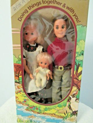 The Sunshine Family Dolls,  Box,  (c) 1973 Mattel
