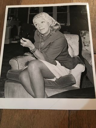 Dorothy Squires - Very Rare Candid Press Photograph