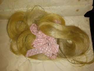 Unique Cuban Envelope With Baby Curls Hair From 1800 ' s with pink ribbon 3