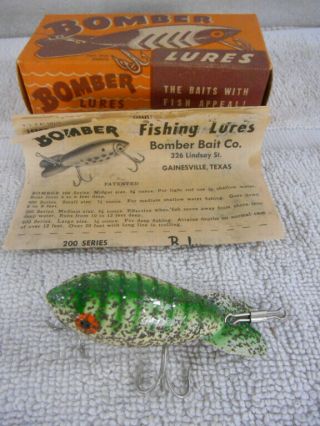 Vintage Bomber Fishing Lure Wooden W Box & Papers 415 Color Gainesville Texas