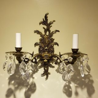 Vtg Brass Candelabra Sconce Wall Light Lamp 2 Arm Electric Candle Spain Ornate
