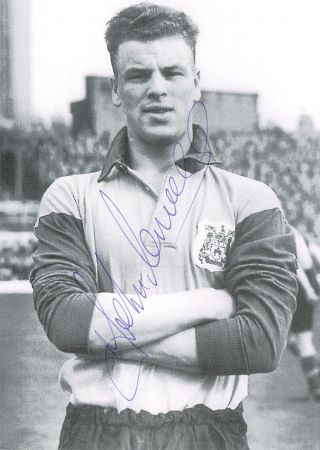 Very Rare John Charles Hand Signed 6x4 Postcard Photo Leeds United Autograph