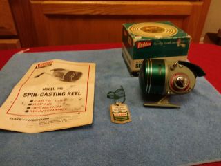 Vintage Daisy Heddon 185 Spincasting Reel With Tag Minty